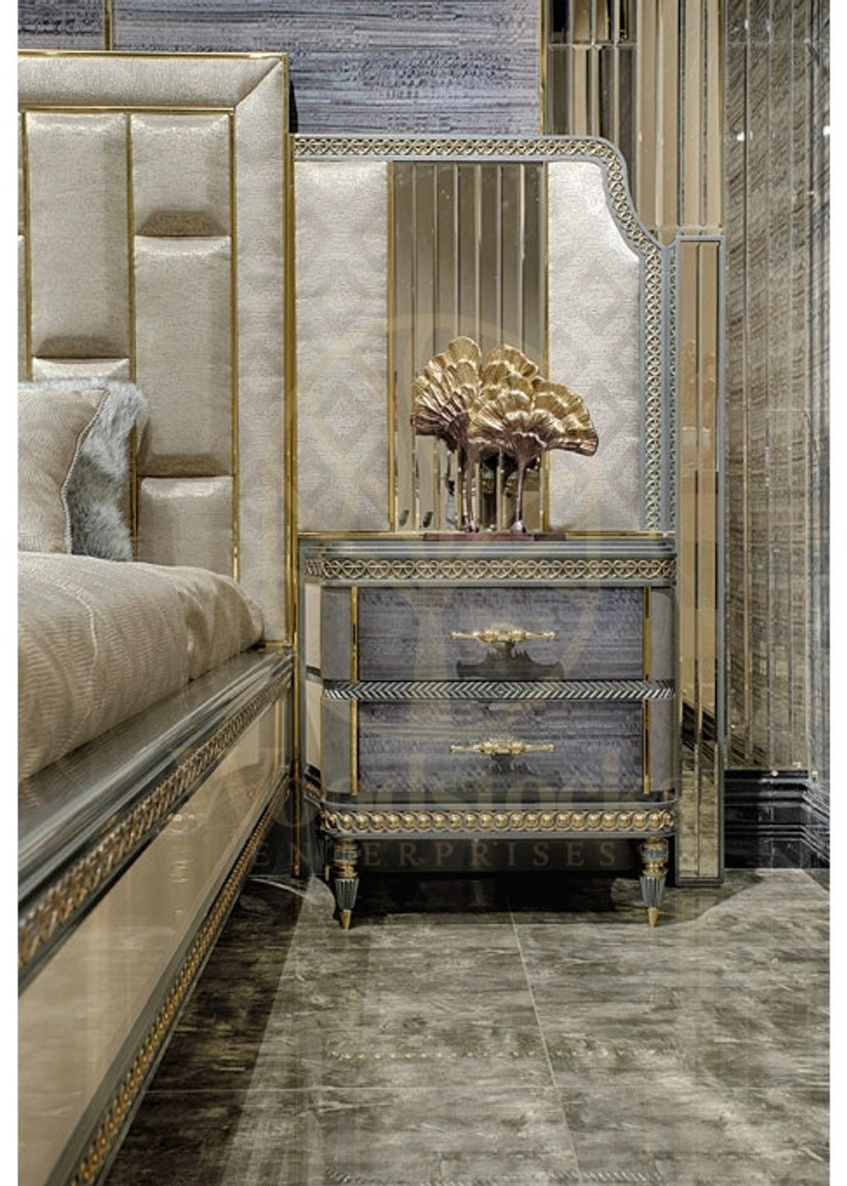 Luxury Lizbon Handcrafted Teak King Size Bed, Saharanpur, view 4