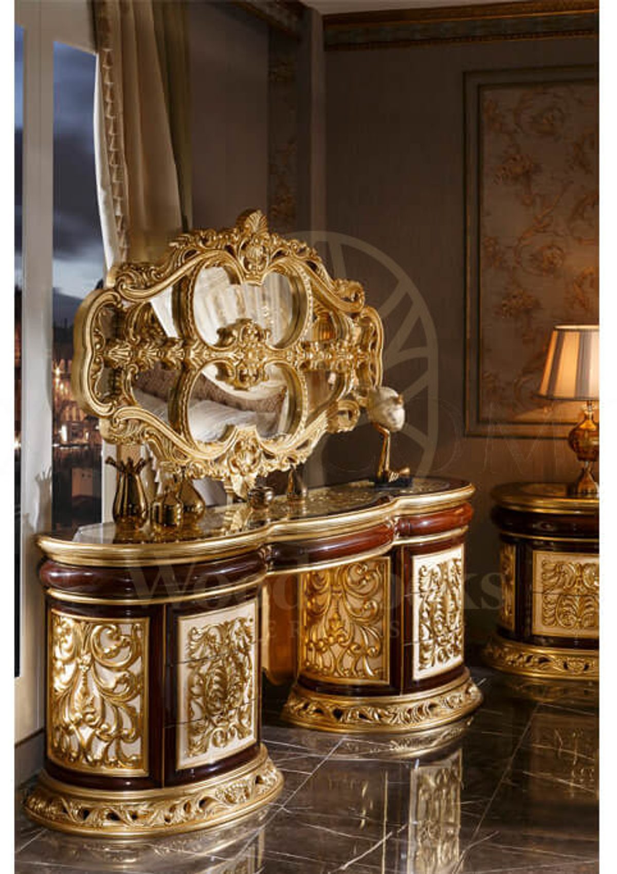 Royal Harzemsah Bronze Hand Carved Teak King Size Bed, Saharanpur, view 6