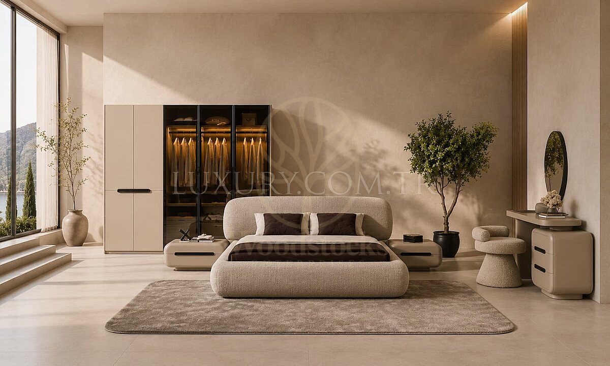 Luxury Savoy Handcrafted Teak King Size Bed, Saharanpur, King Size Bed