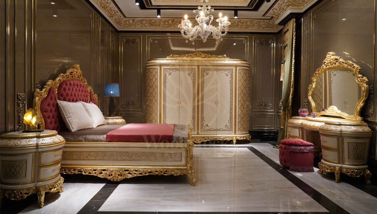 Royal Sultanahmet Gold Leaf Hand Carved Teak King Size Bed, Saharanpur, King Size Bed