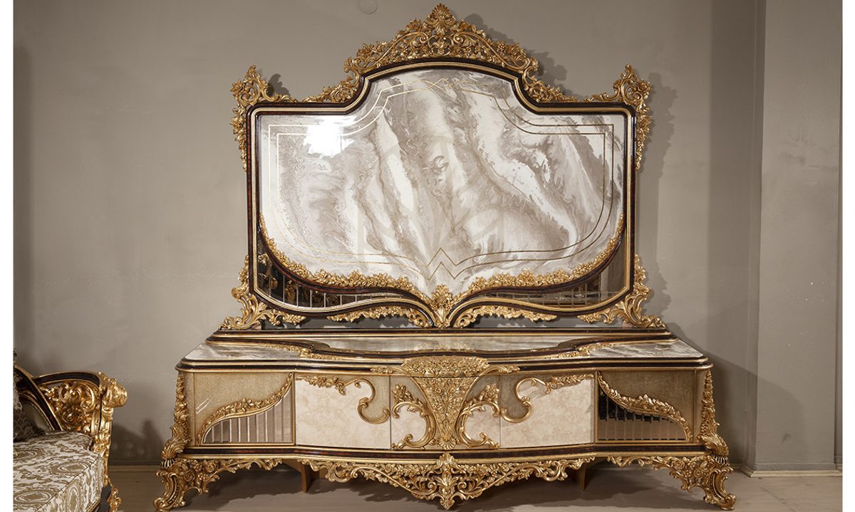 Royal Mercan Hand Carved Teak TV Cabinet II, Saharanpur, view 2