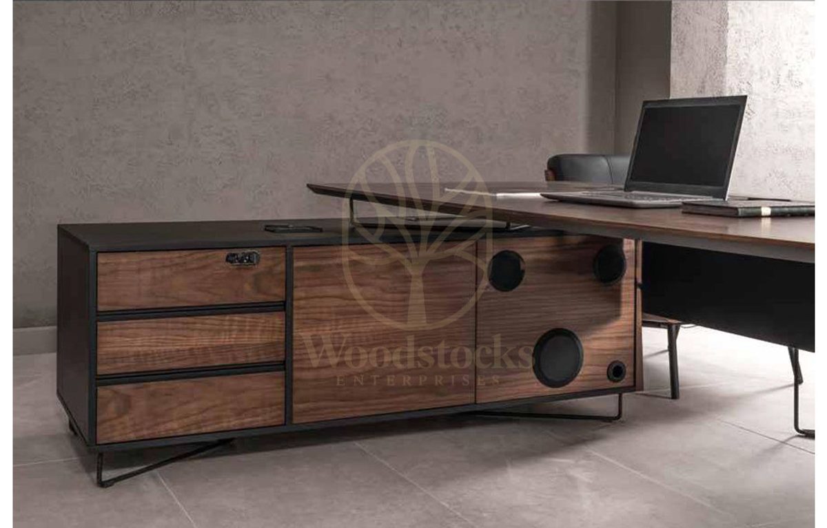 Luxury Hanley Handcrafted Teak Office Table, Saharanpur, view 4