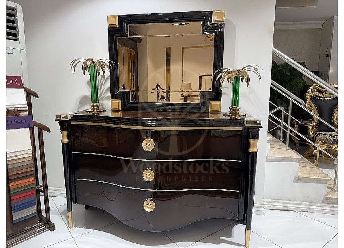 Luxury Mansion Handcrafted Teak King Size Bed, Saharanpur, view 7