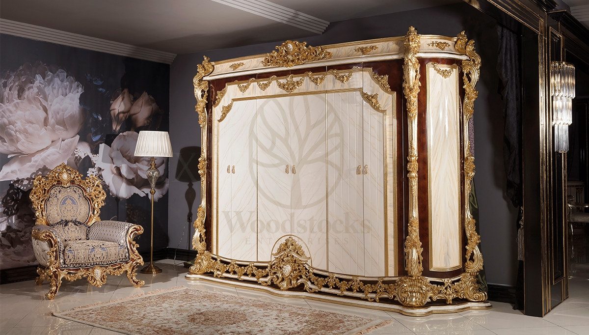 Royal Aspendos Hand Carved Teak Four Poster Bed, Saharanpur, view 2