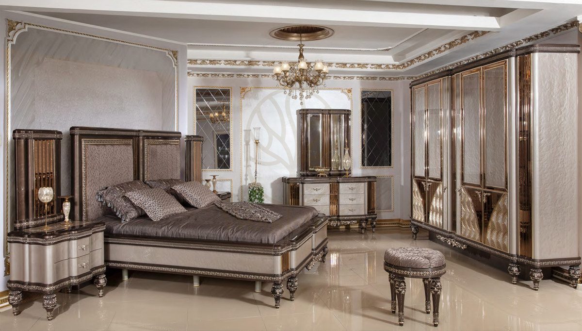Royal Vanesa Hand Carved Teak King Size Bed, Saharanpur, King Size Bed