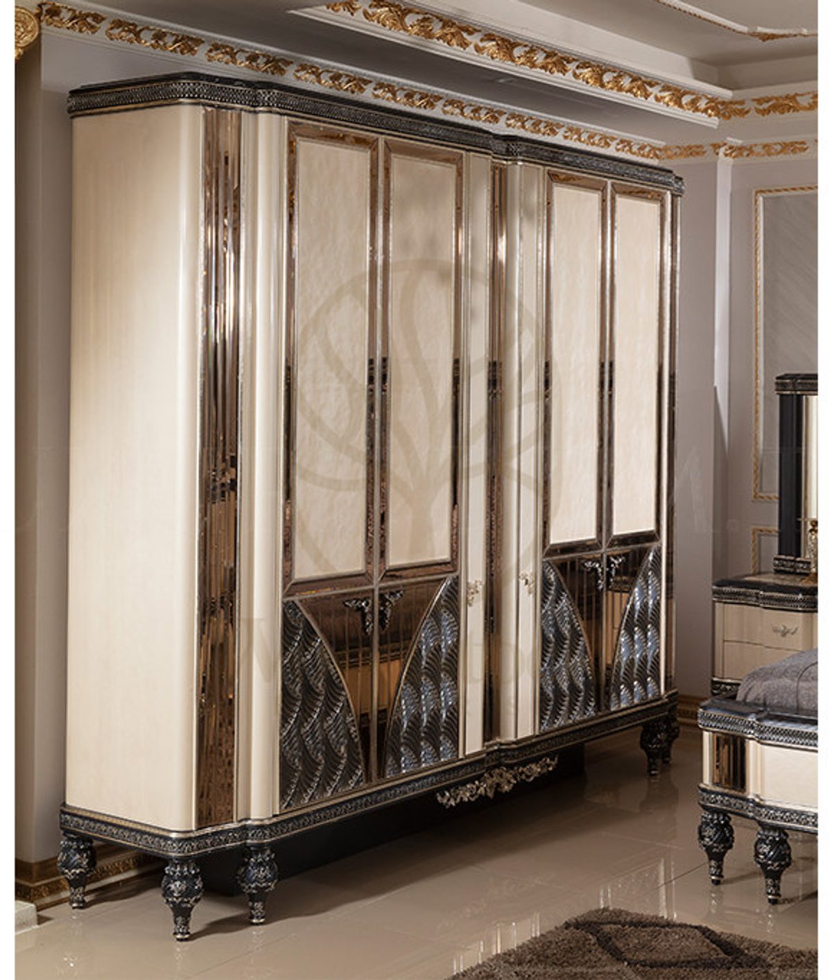 Royal Vanesa Hand Carved Teak King Size Bed II, Saharanpur, view 7