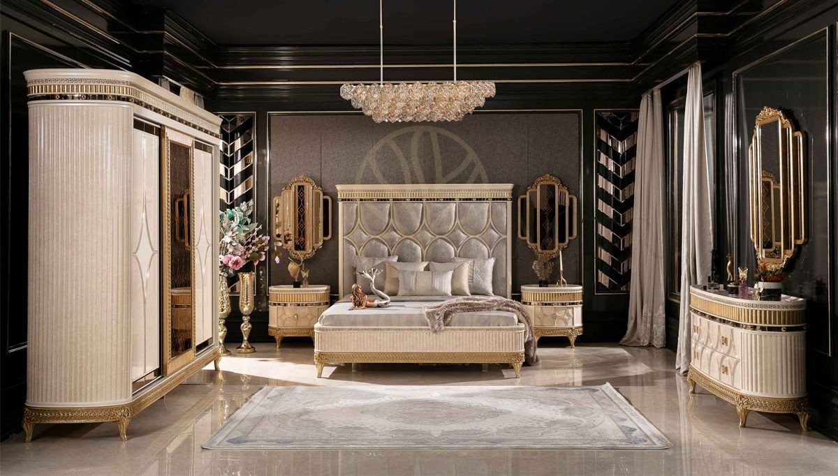 Royal Jersey Chesterfield Hand Carved Teak King Size Bed, Saharanpur, King Size Bed