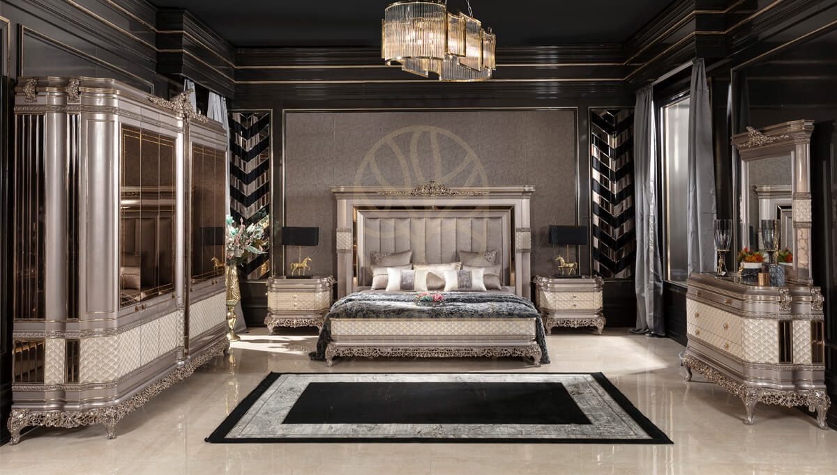 Royal Bergama Cream Hand Carved Teak King Size Bed, Saharanpur, King Size Bed
