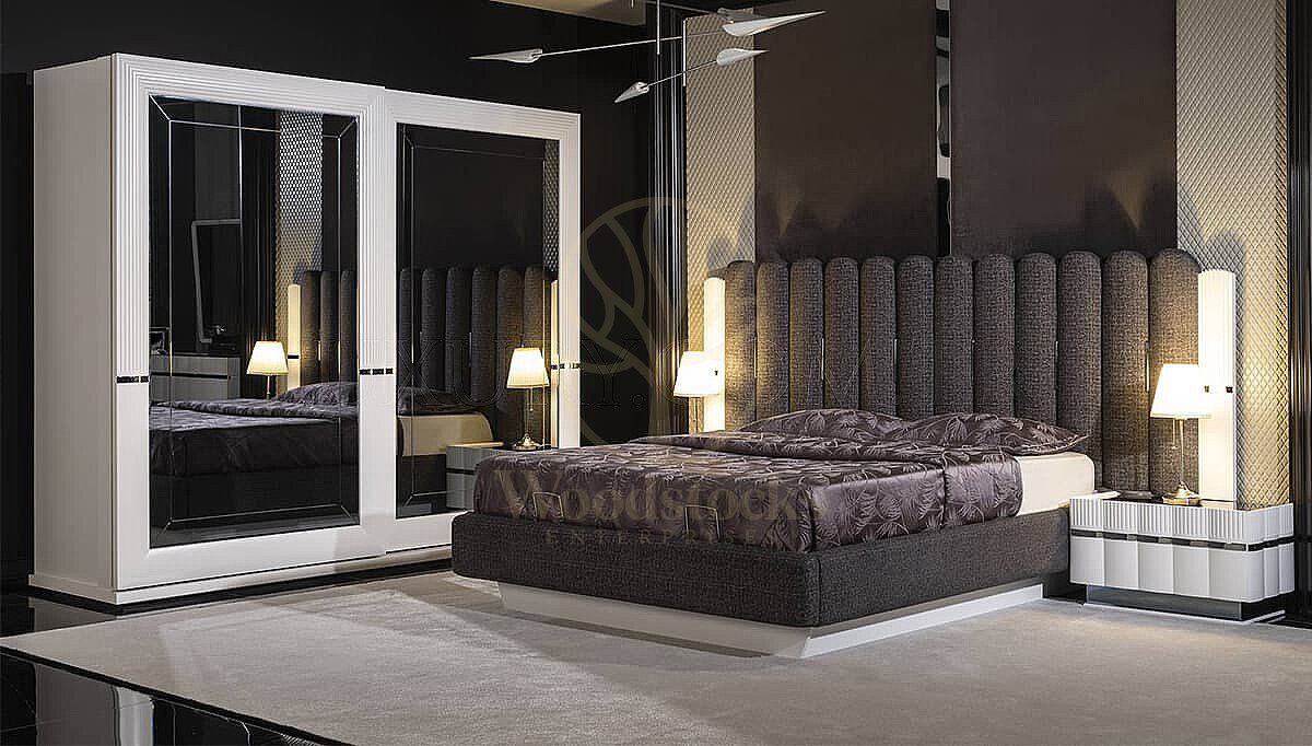 Luxury Rosella Handcrafted Teak King Size Bed, Saharanpur, view 3