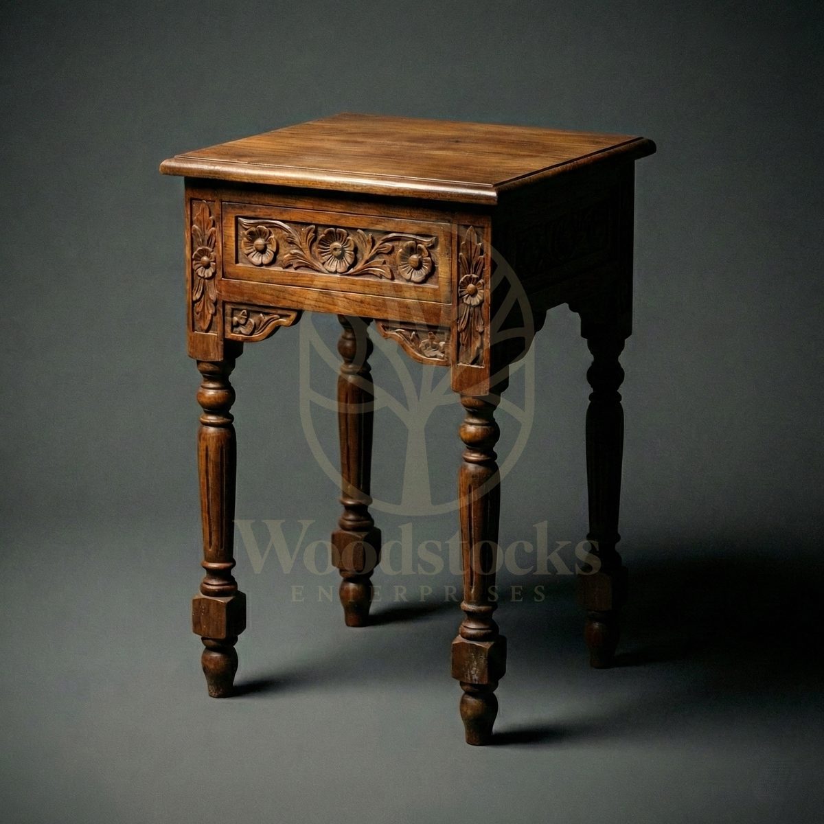 Luxury Teak Anglo-Indian Floral Frieze Side Table, Saharanpur, view 5
