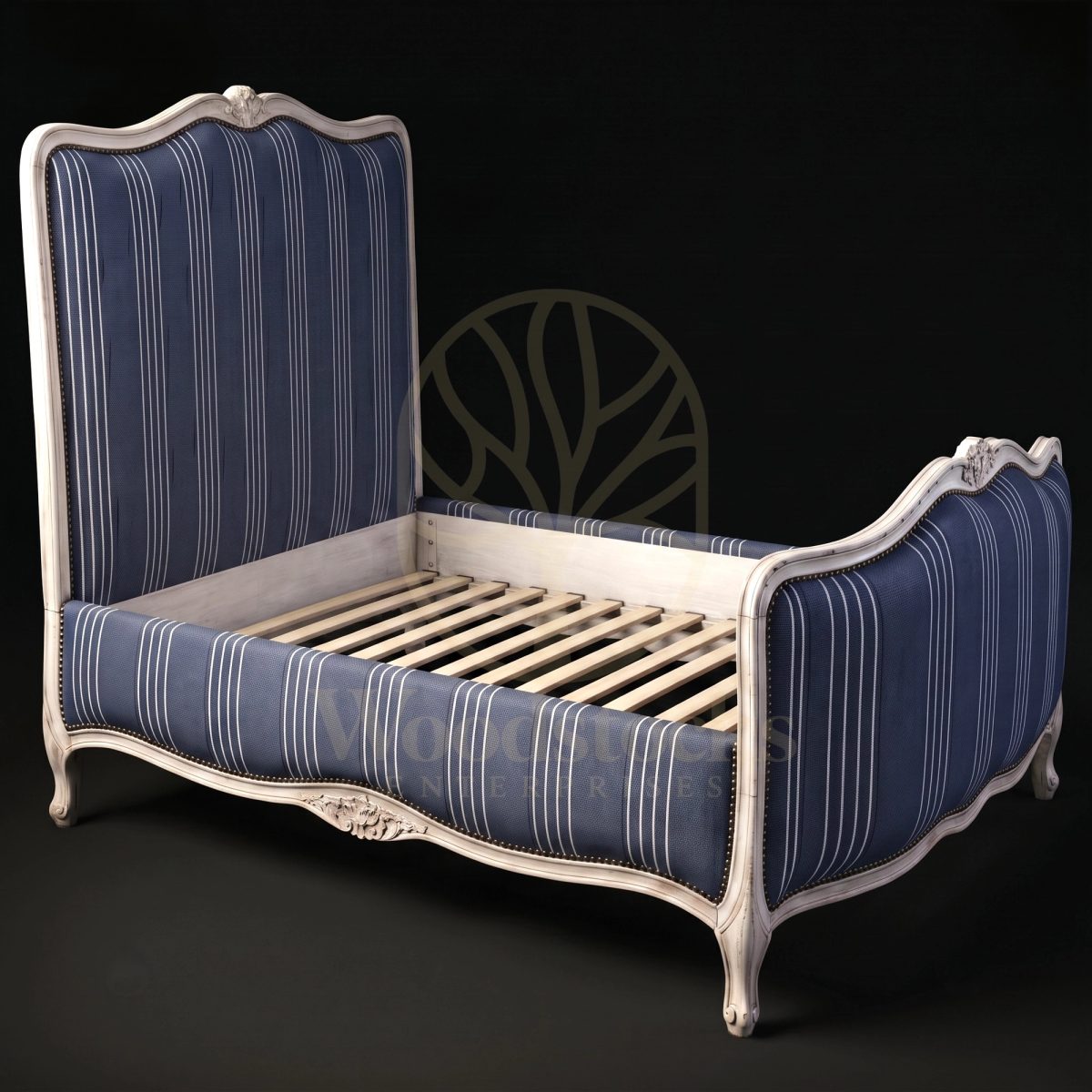 Royal Hand Carved Teak Blanc Cassé & Marine Louis XV Lit de Milieu, Saharanpur, view 2