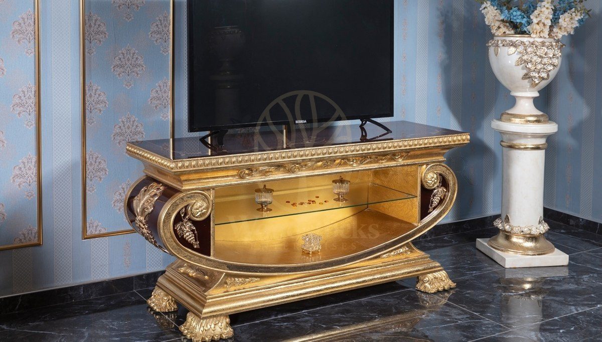 Royal Vanera Hand Carved Teak TV Cabinet, Saharanpur, TV Cabinet