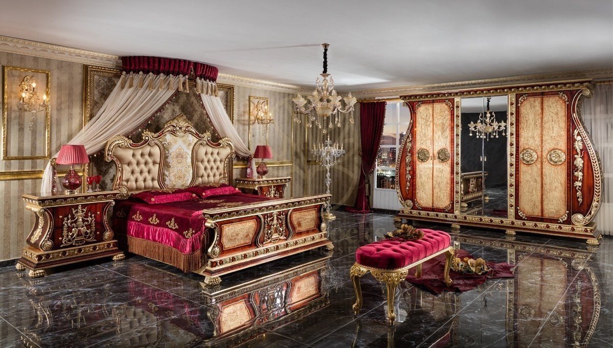 Royal Soci Hand Carved Teak King Size Bed, Saharanpur, King Size Bed