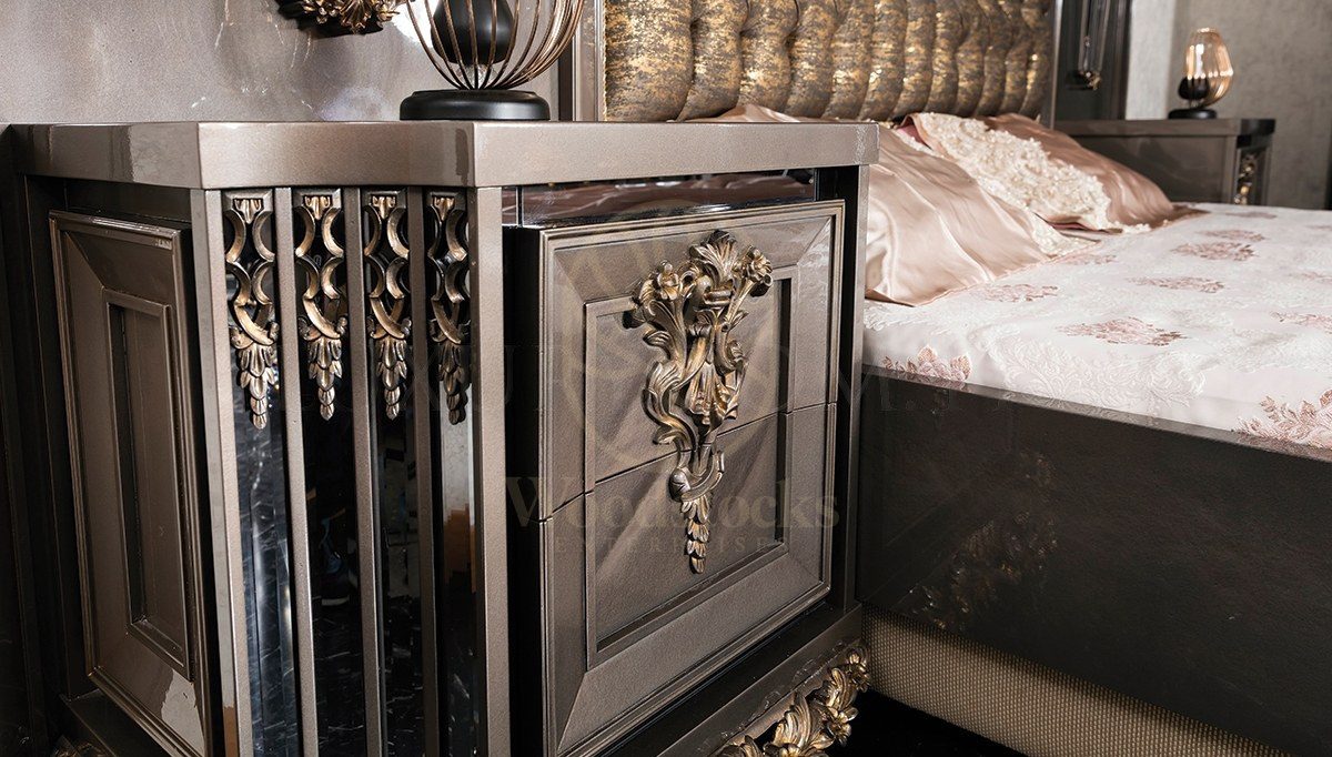 Royal Vitton Hand Carved Teak King Size Bed, Saharanpur, view 6
