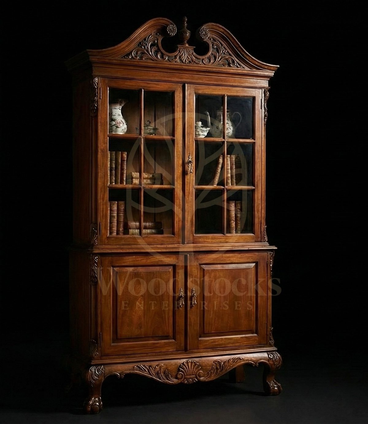 Royal Hand Carved Teak Rocaille Crest Cabinet of the Île Saint-Louis, Saharanpur, view 5