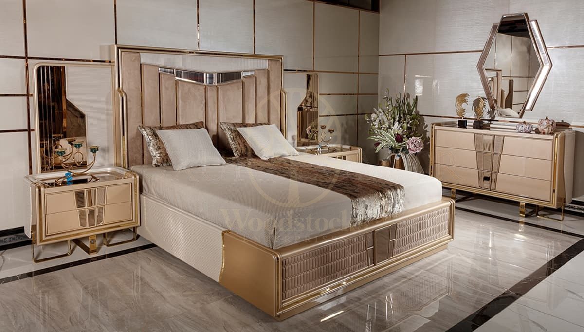 Luxury Loftusa Handcrafted Teak King Size Bed, Saharanpur, King Size Bed