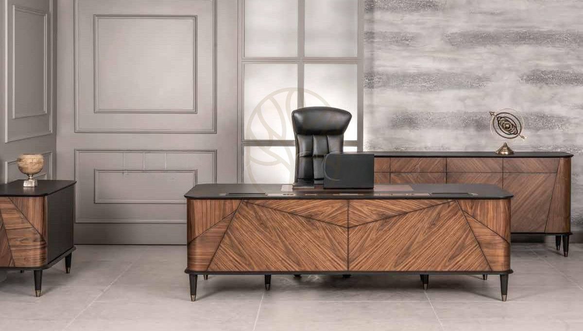 Luxury Forney Handcrafted Teak Office Table, Saharanpur, view 4