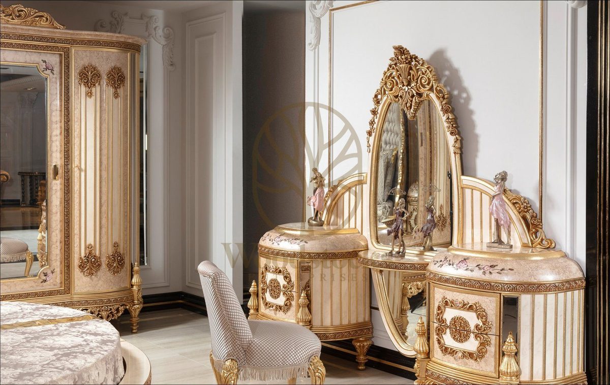 Teak Palace Ivory and Gold Carved King Size Bed, view 8