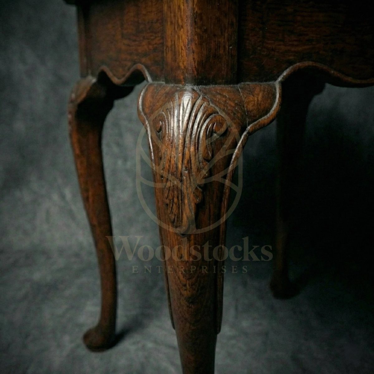Royal Teak Louis XV Cabriole Console à Pied de Biche, Saharanpur, view 2