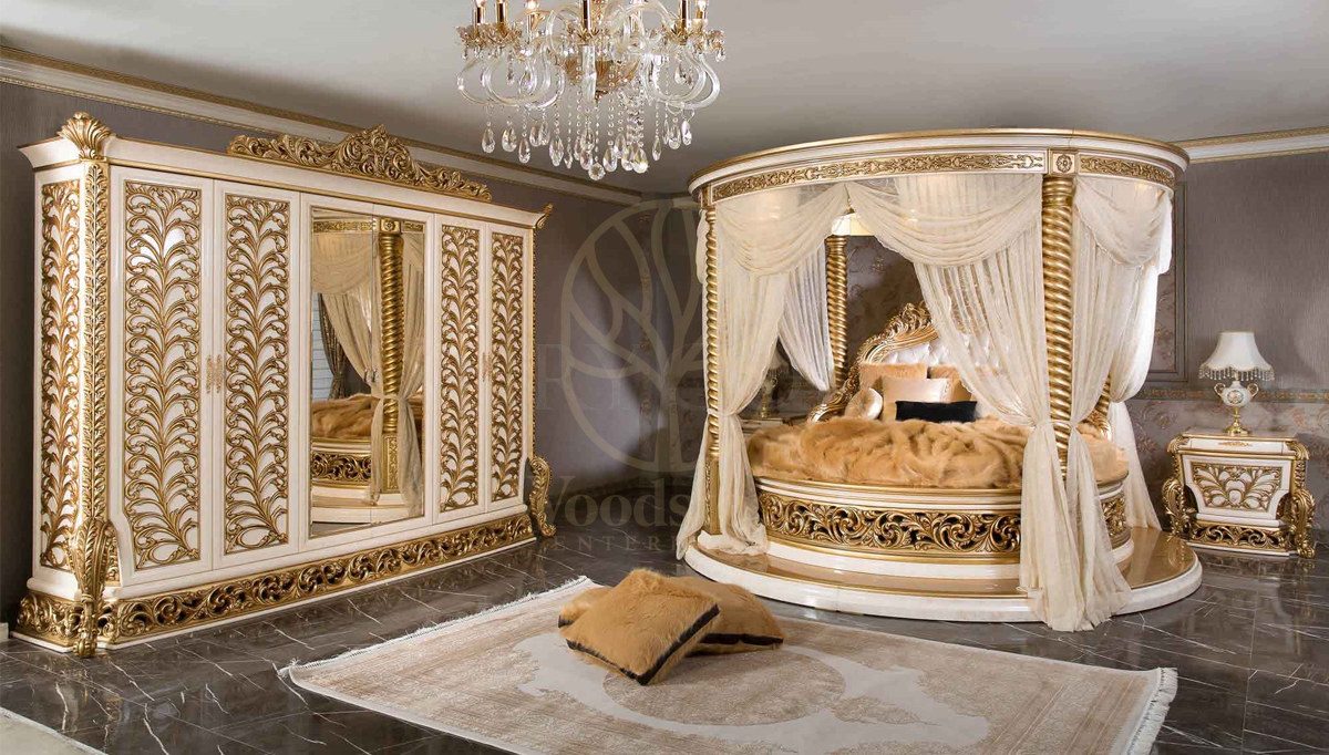 Royal Sultanzade Hand Carved Teak King Size Bed, Saharanpur, Round Bed
