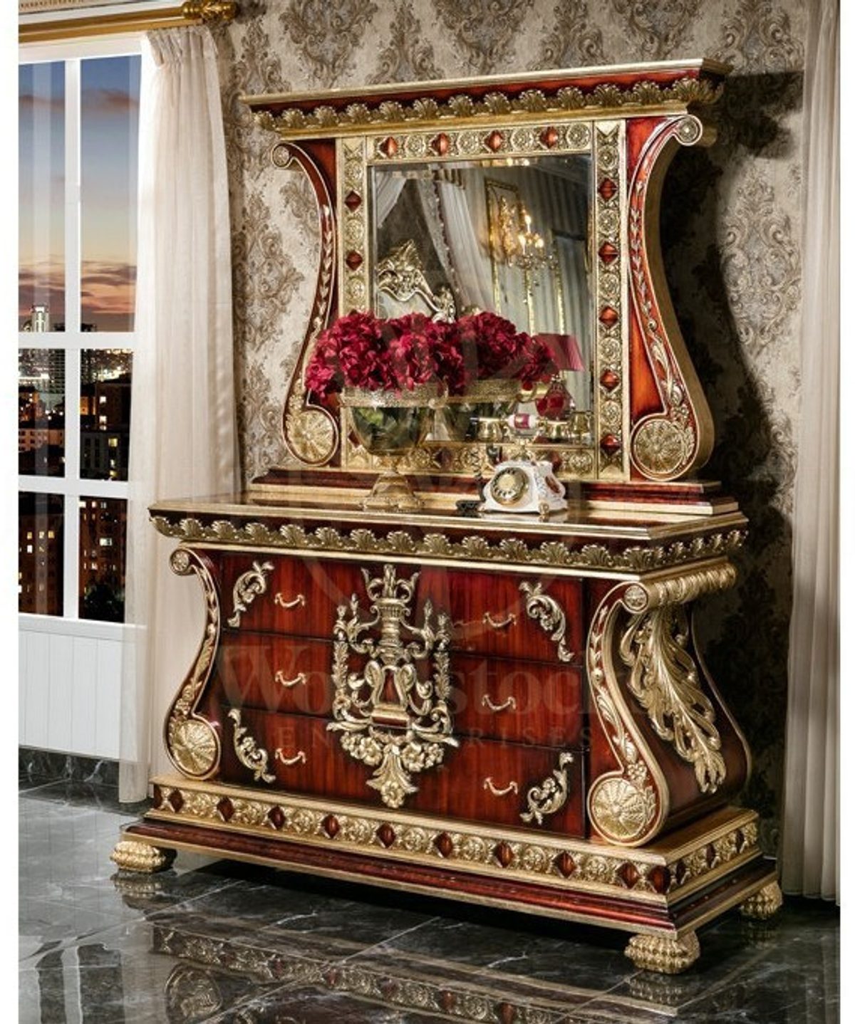 Royal Soci Hand Carved Teak King Size Bed, Saharanpur, view 5
