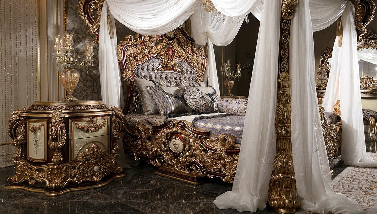 Royal Aspendos Hand Carved Teak Four Poster Bed, Saharanpur, view 5