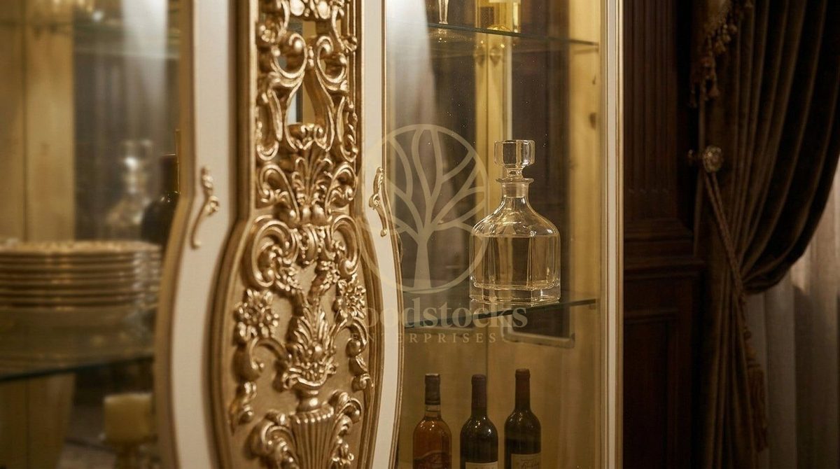Teak Luxury Gold China Cabinet, view 3