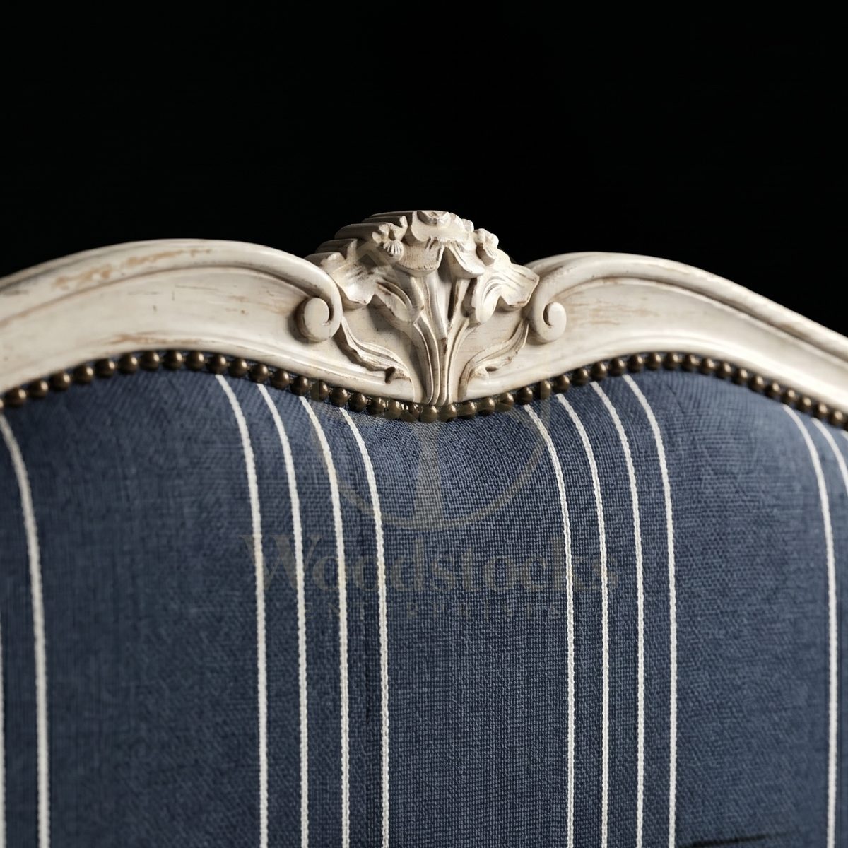Royal Hand Carved Teak Blanc Cassé & Marine Louis XV Lit de Milieu, Saharanpur, view 4
