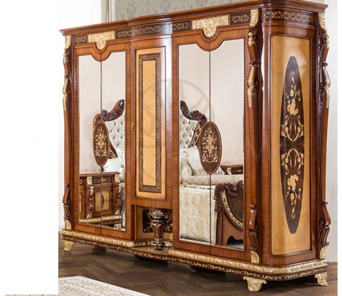 Royal Bartus Bronze Hand Carved Teak King Size Bed, Saharanpur, view 2