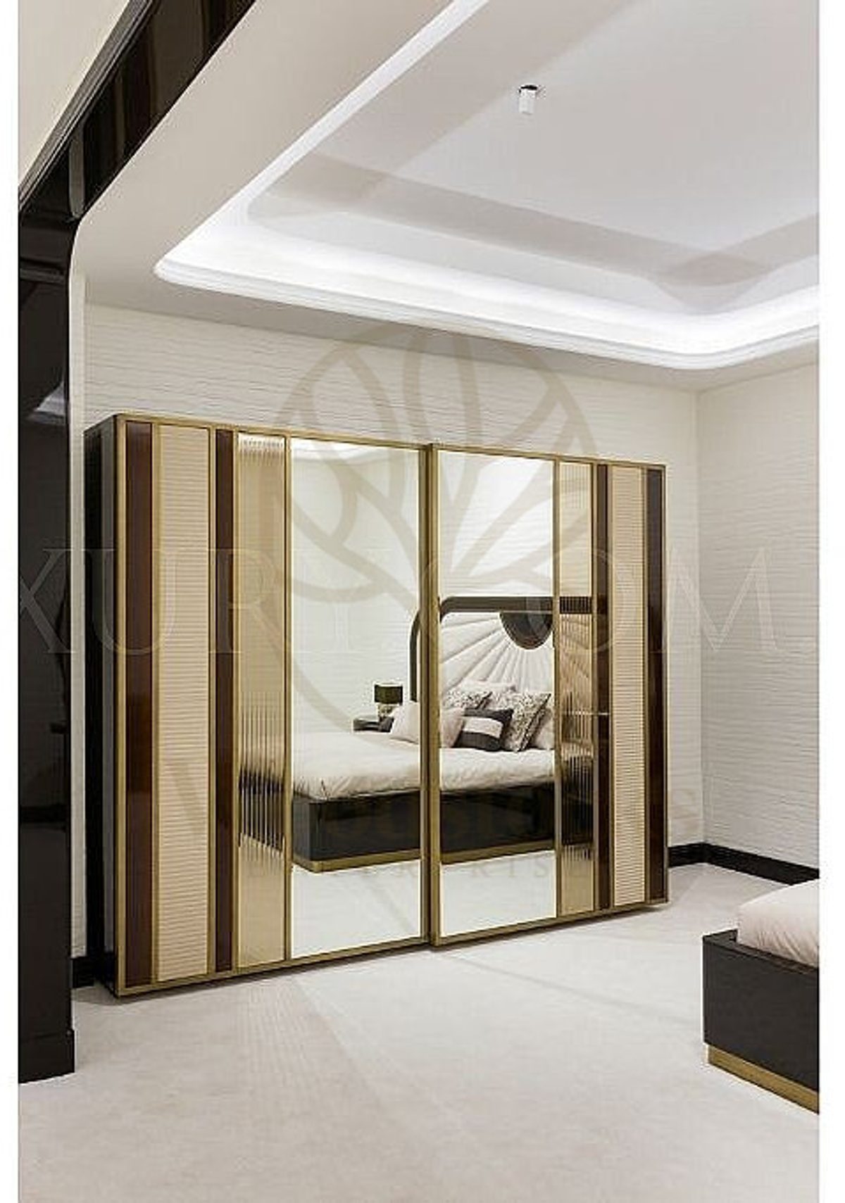 Luxury Nerion Handcrafted Teak King Size Bed, Saharanpur, view 3