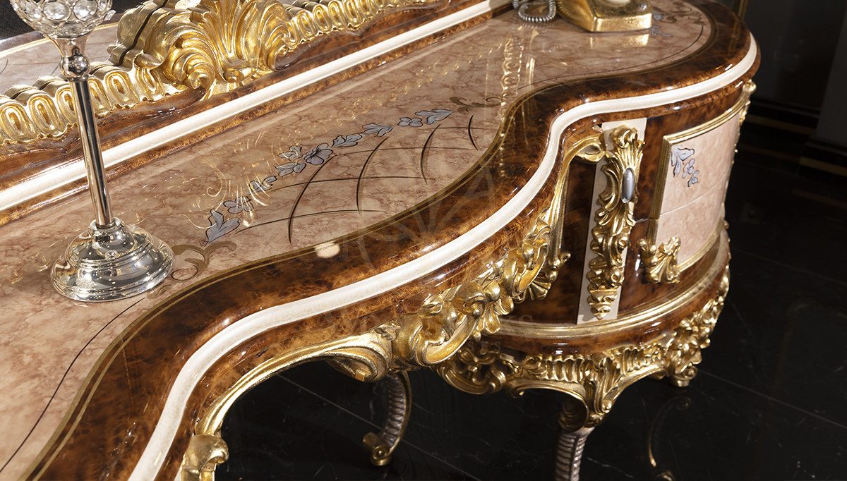 Royal Veliaht Hand Carved Teak King Size Bed III, Saharanpur, view 9