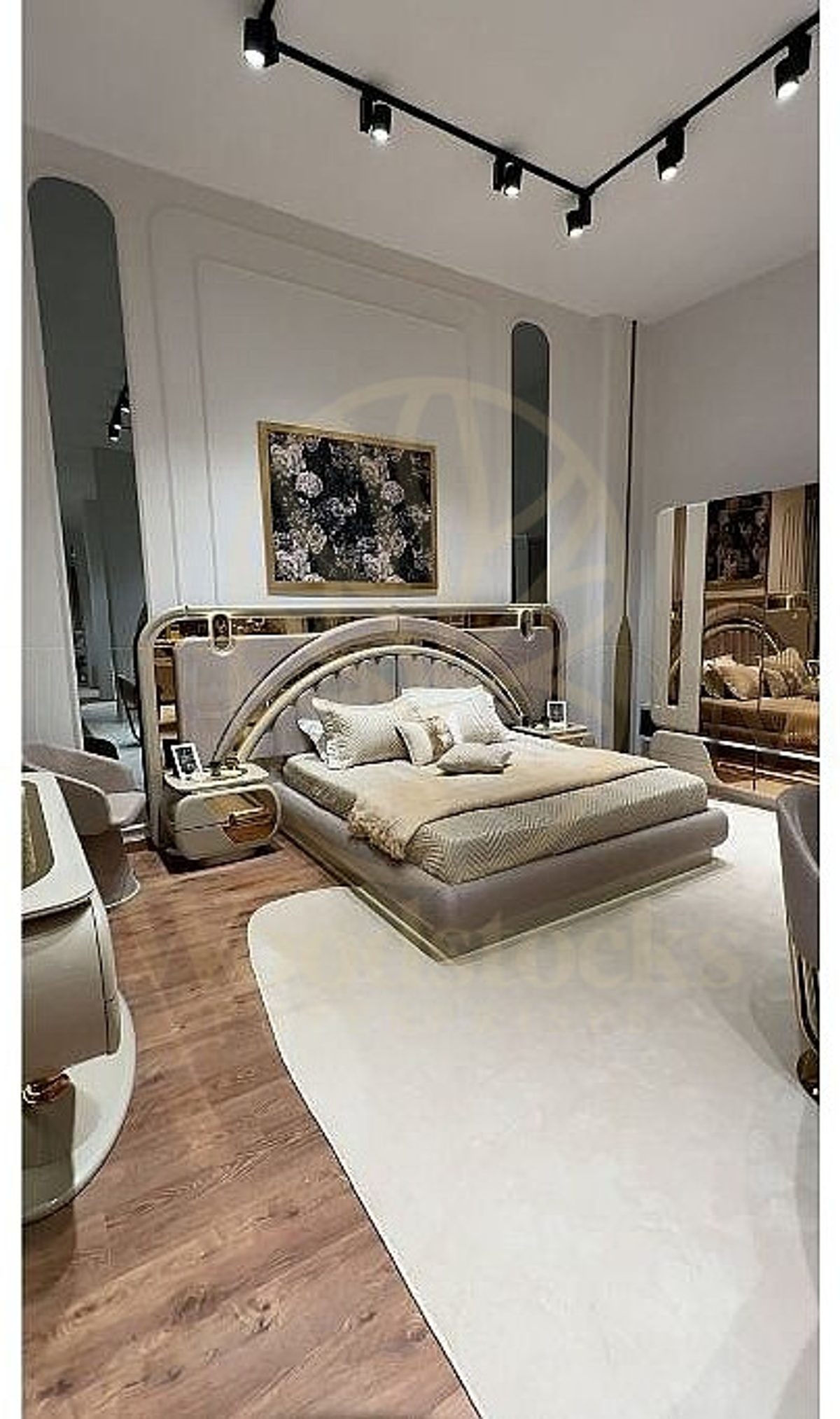 Luxury Imperia Handcrafted Teak King Size Bed, Saharanpur, view 2
