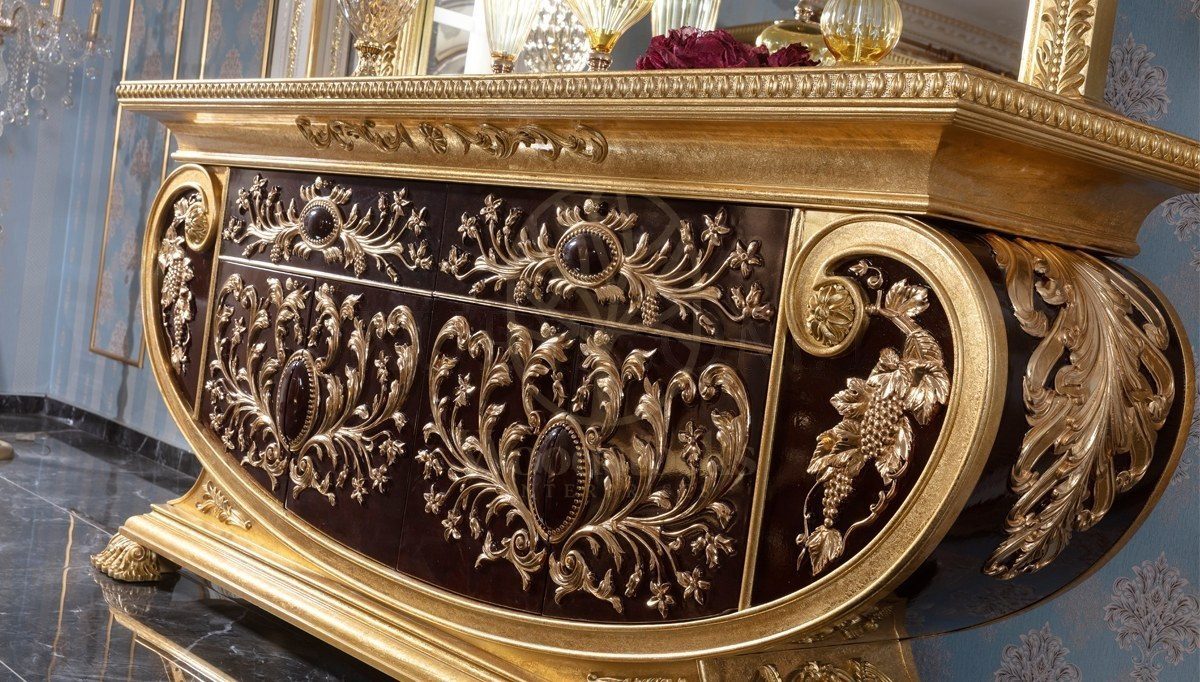 Royal Vanera Hand Carved Teak Dining Table Set, Saharanpur, view 4