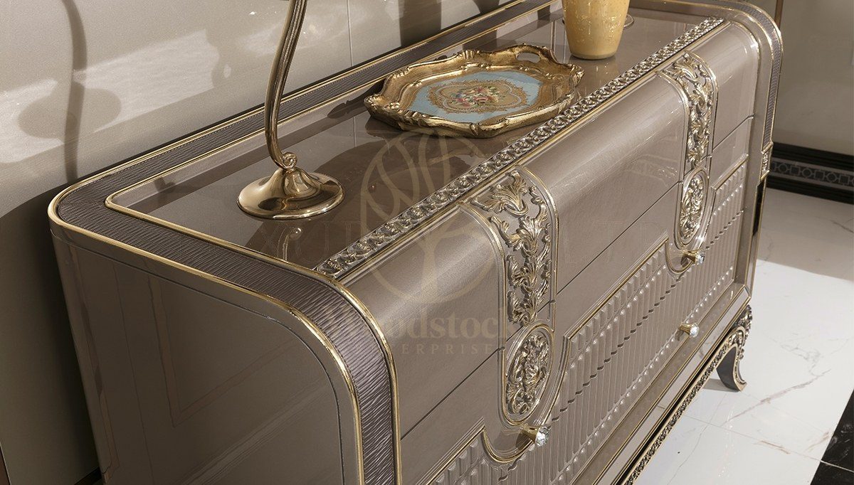 Luxury Rivena Handcrafted Teak King Size Bed, Saharanpur, view 5