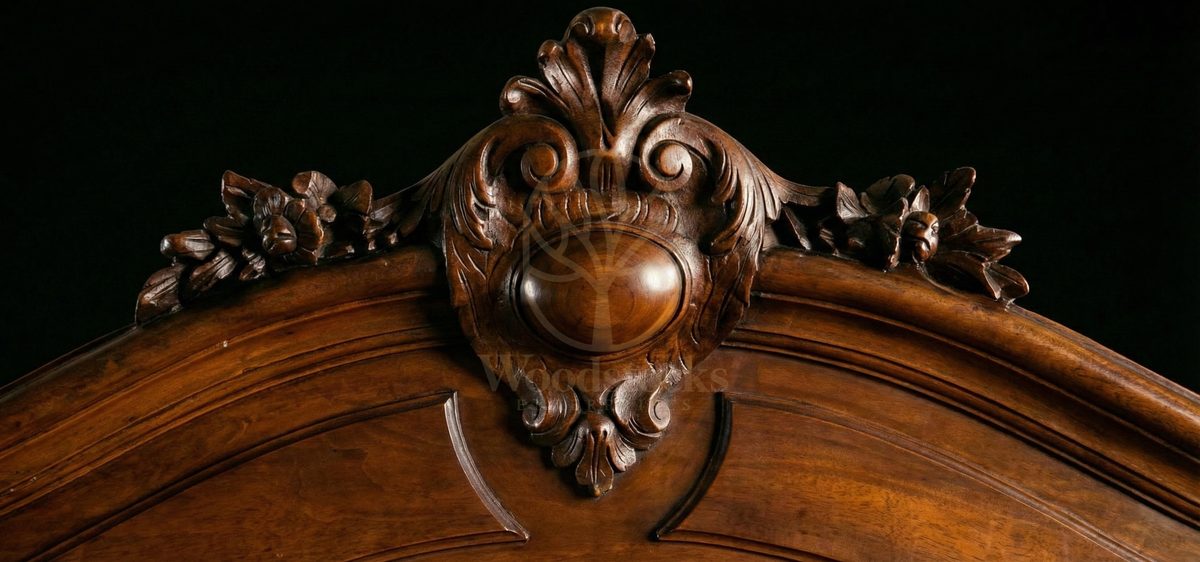 Royal Hand Carved Teak Louis XV Cabinet de Travail Provincial Rocaille Writing Suite, Saharanpur, view 4