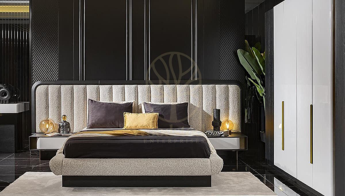 Luxury Cortina Black Handcrafted Teak King Size Bed, Saharanpur, view 3