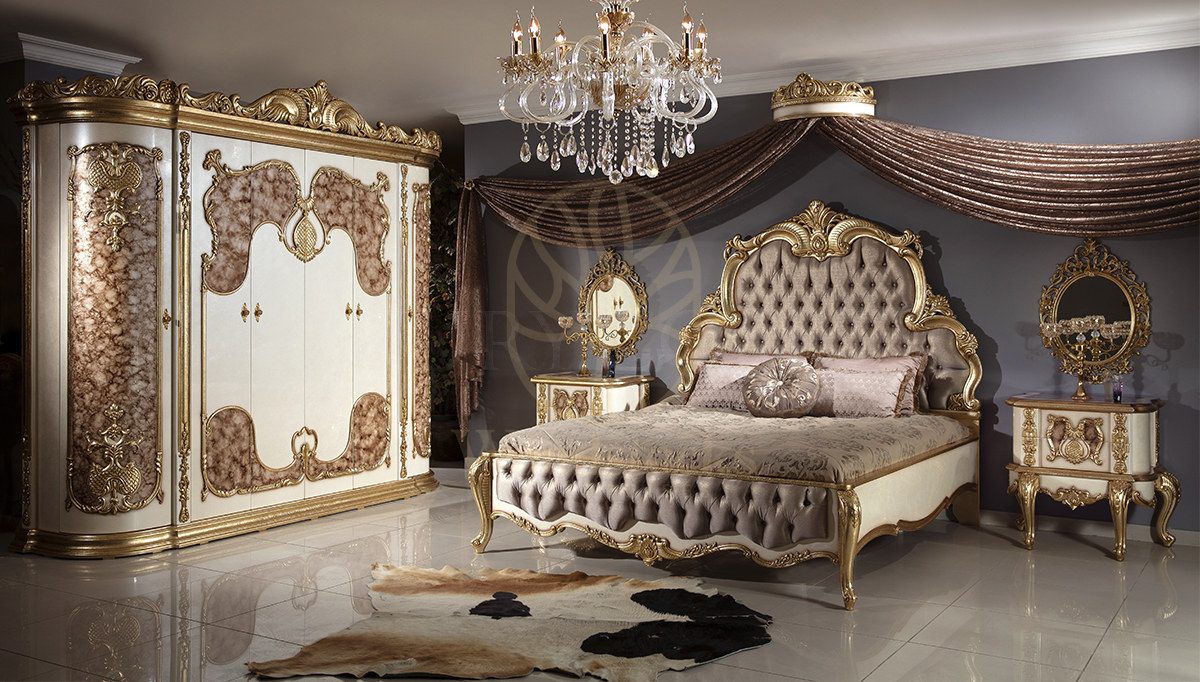 Royal Vinesa Hand Carved Teak King Size Bed, Saharanpur, King Size Bed