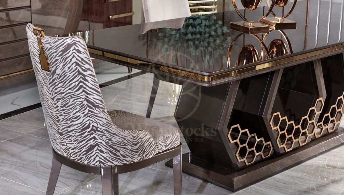 Luxury Aurenza Handcrafted Teak Dining Table Set, Saharanpur, view 4