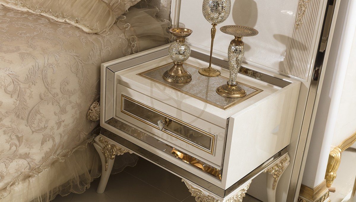 Royal Rabesa White Hand Carved Teak King Size Bed, Saharanpur, view 9