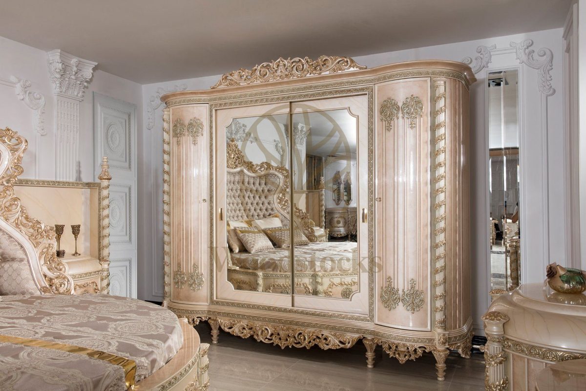 Teak Palace Cream and Gold 4-Piece King Size Bed, view 5