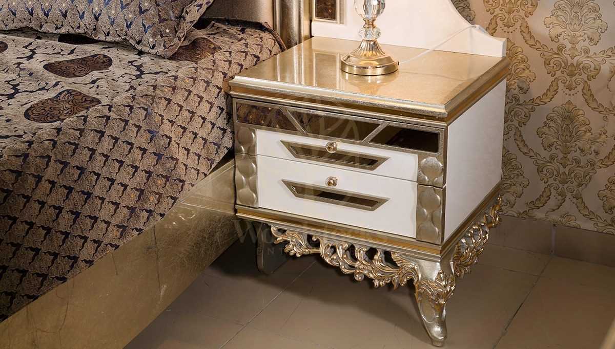 Royal Valide Hand Carved Teak King Size Bed, Saharanpur, view 2