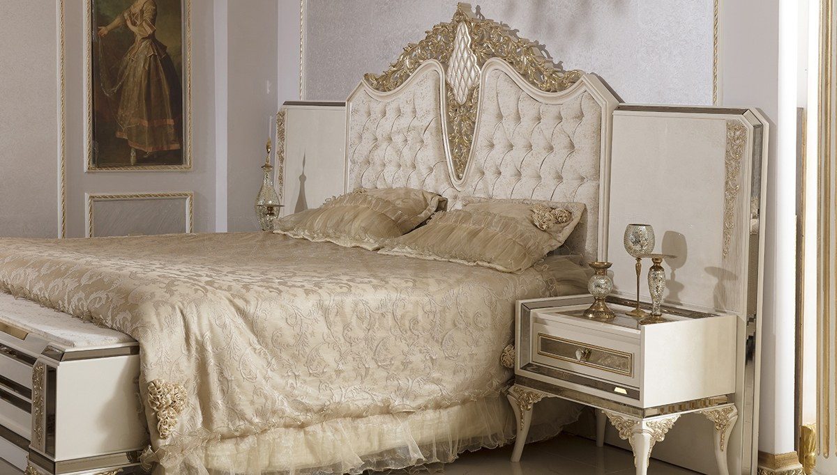 Royal Rabesa White Hand Carved Teak King Size Bed, Saharanpur, view 2