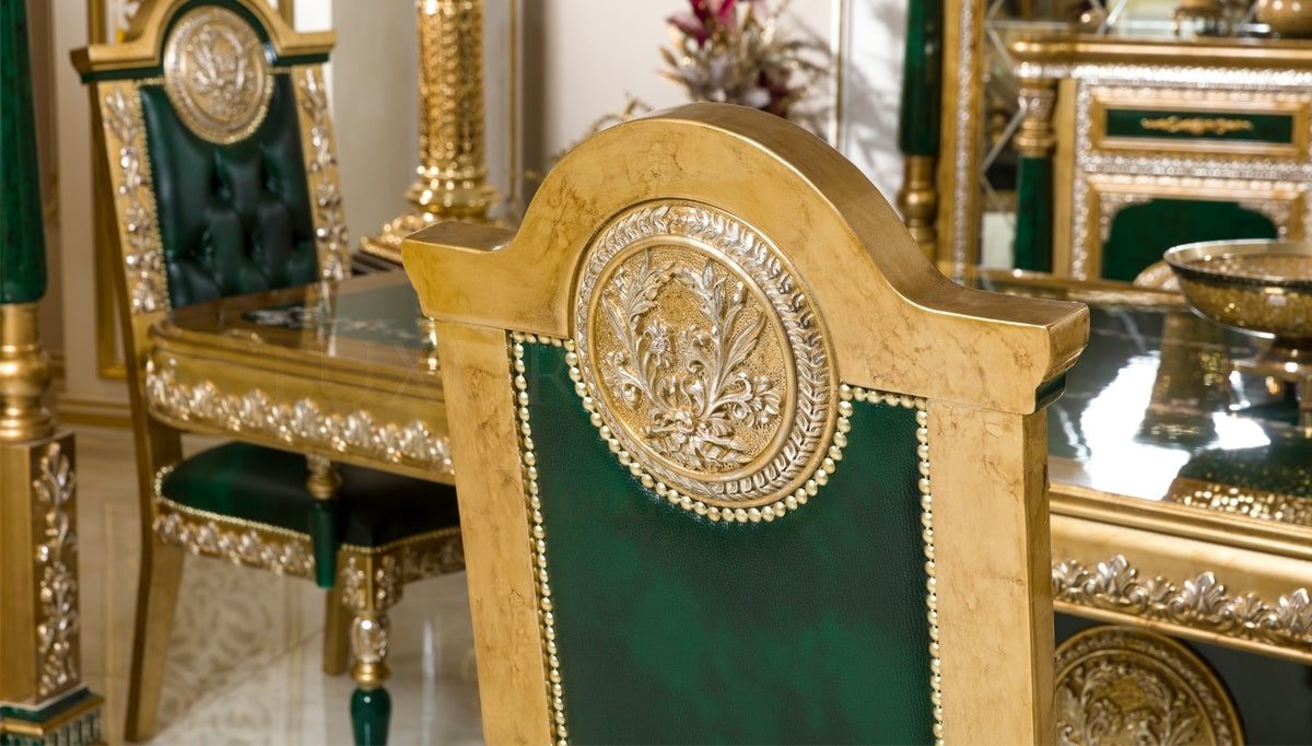 Royal Saheste Green Hand Carved Teak Dining Table Set, Saharanpur, view 4