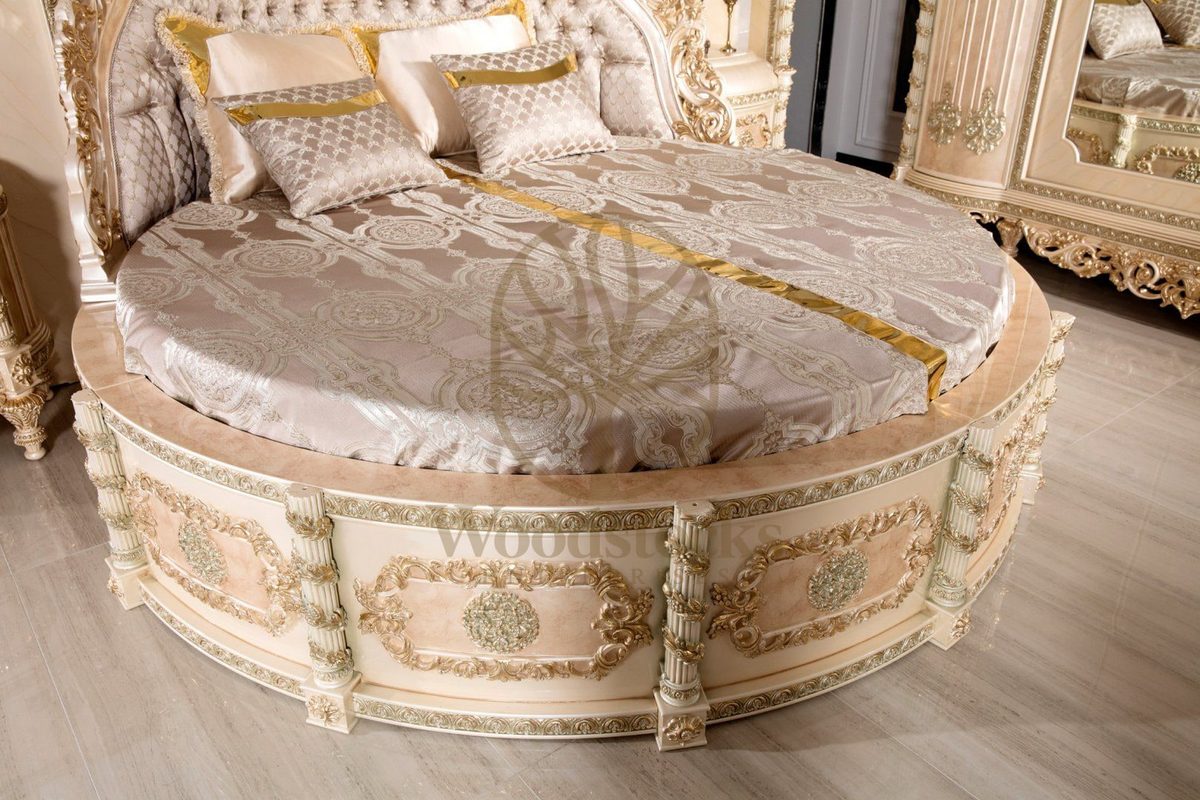 Teak Palace Cream and Gold 4-Piece King Size Bed, view 4