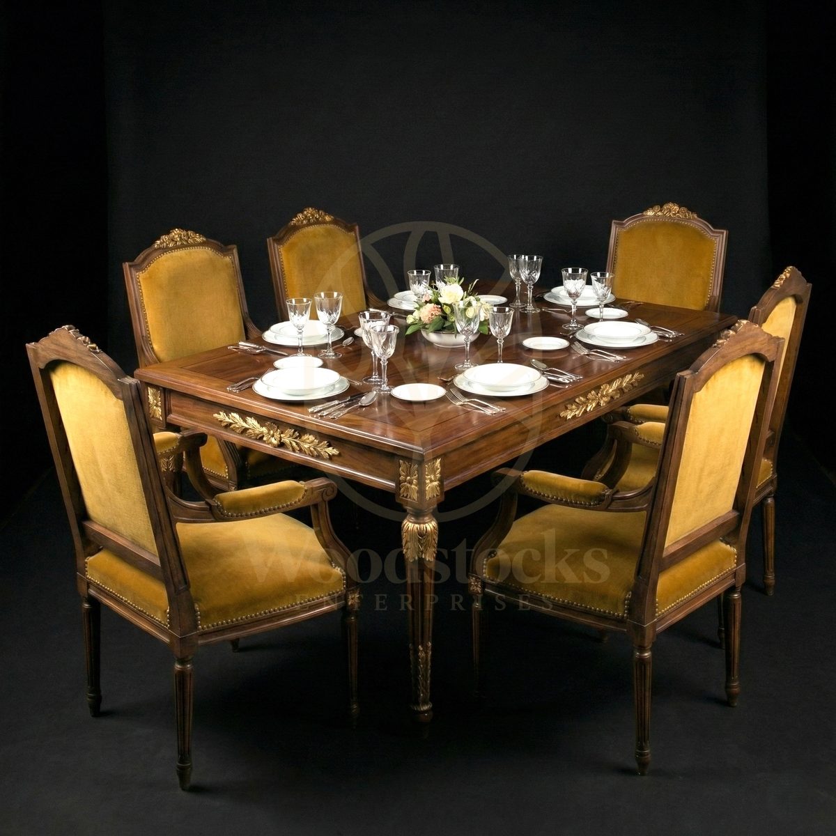 Royal Teak Laureled Salon of the Tuileries, Saharanpur, Dining Table