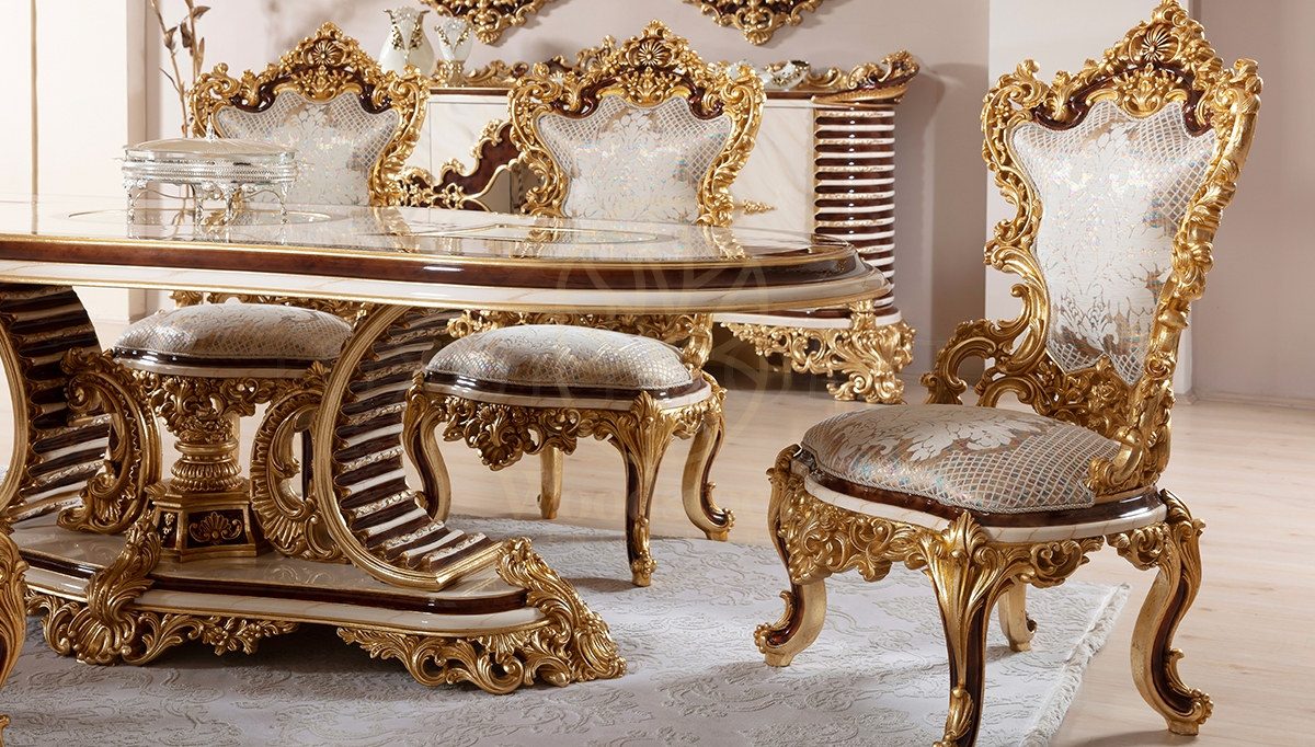Royal Berguzar Hand Carved Teak Dining Table Set, Saharanpur, view 2