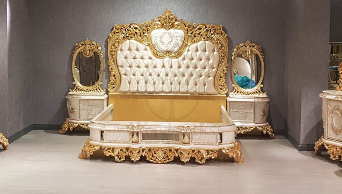 Royal Lapseki Hand Carved Teak King Size Bed II, Saharanpur, view 4