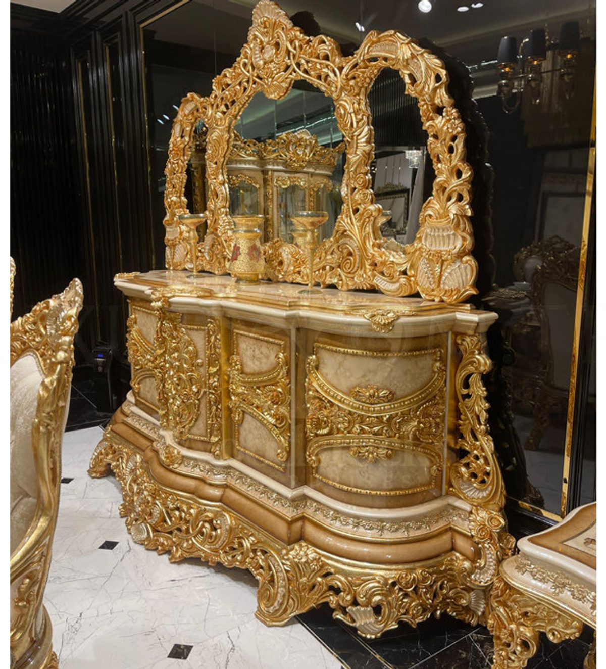 Royal Ciragan Gold Leaf Hand Carved Teak Dining Table Set, Saharanpur, view 3