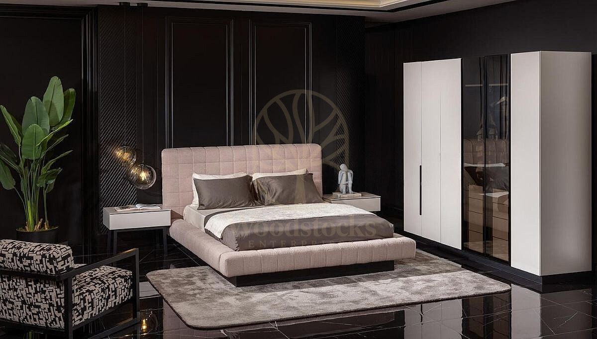 Luxury Aventra Handcrafted Teak King Size Bed, Saharanpur, view 2