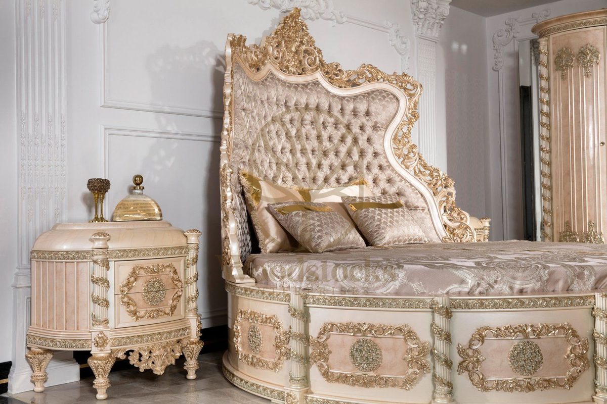 Teak Palace Cream and Gold 4-Piece King Size Bed, view 18